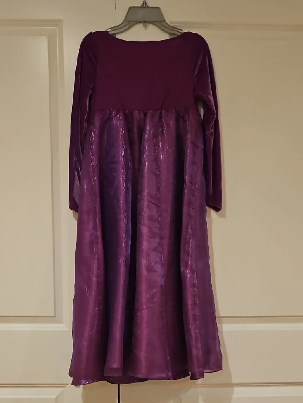 Disney Purple Elsa Sequin Velvet Dress with Teal Gem For Little Queen 7-8 - Picture 2 of 10
